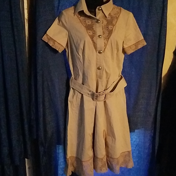 let butch  High society western style dress - Picture 1 of 8